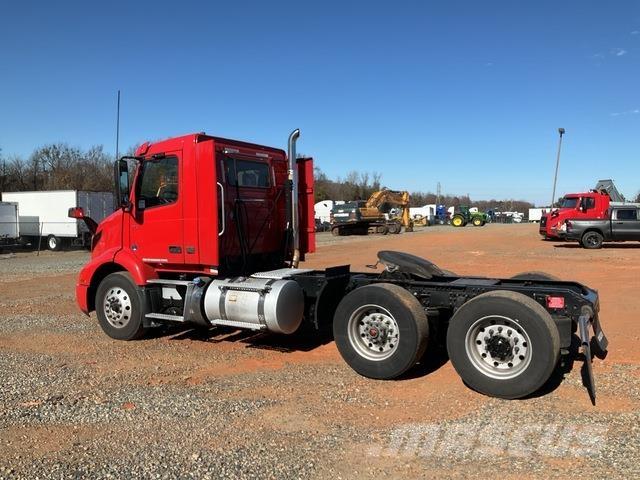 Volvo VNR Sattelzugmaschinen