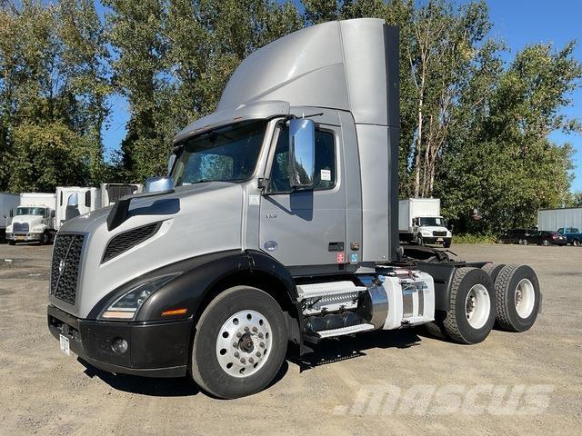 Volvo VNR 300 Sattelzugmaschinen