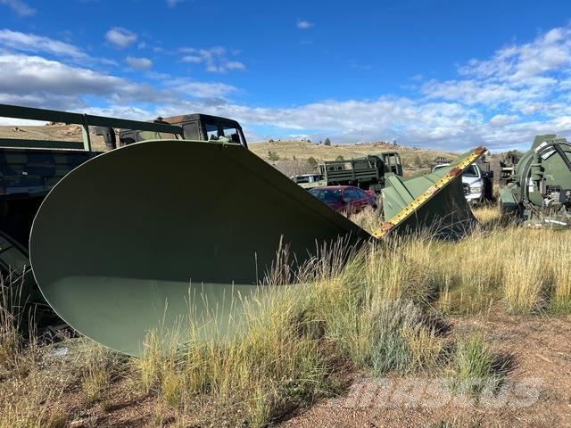  Wausau WRO10 Schneeschilde und -pflüge