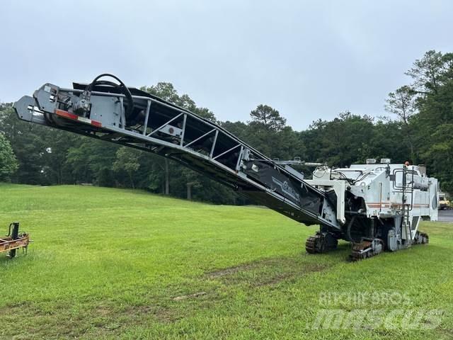 Wirtgen W1900 Asphaltfräsen