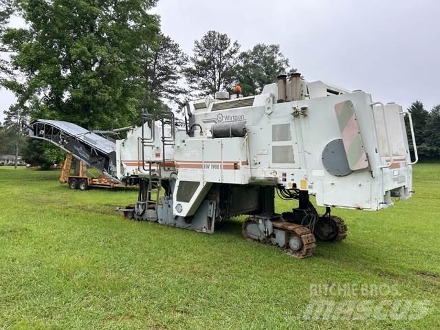 Wirtgen W1900 Asphaltfräsen