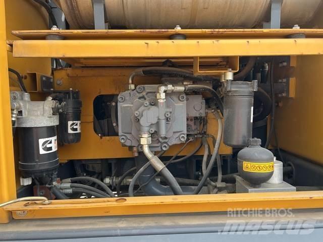 XCMG XE210U Raupenbagger