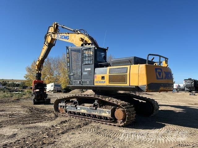 XCMG XE300U Holzspalter