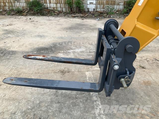 XCMG XT2506E Teleskoplader