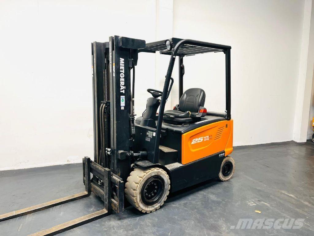 Doosan B25X-7 Plus Elektrostapler