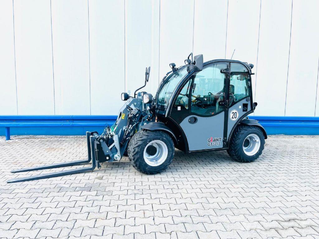GiANT GT5048 Teleskoplader