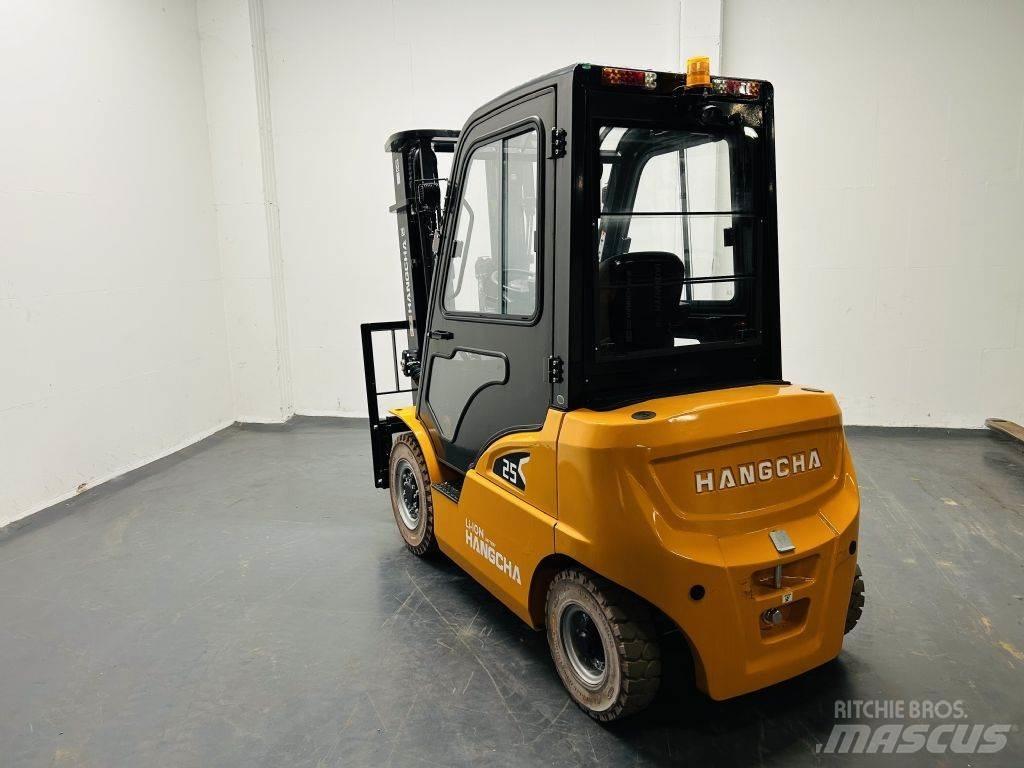 Hangcha CPD25-XEY2-SI Elektrostapler