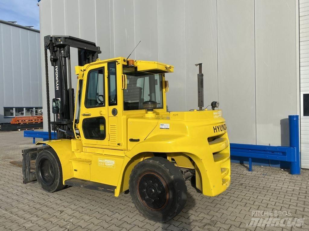 Hyundai 80D-7E Dieselstapler