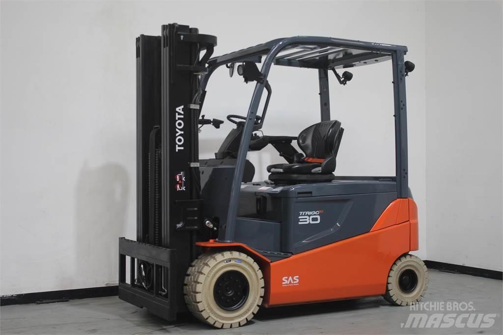 Toyota 8FBMT30 Elektrostapler