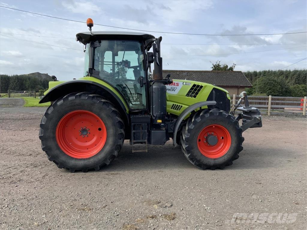 CLAAS ARION 610 Traktoren