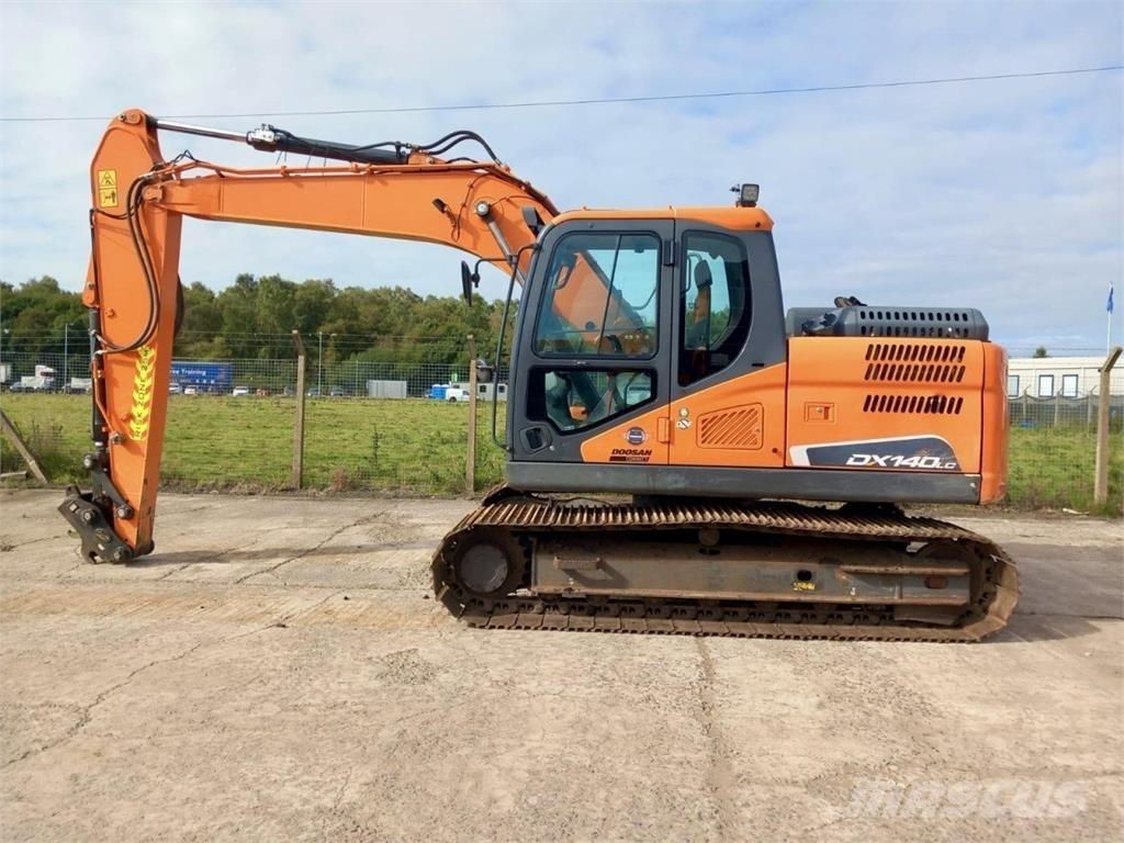 Develon DX140LC-5 Sonstige Landmaschinen