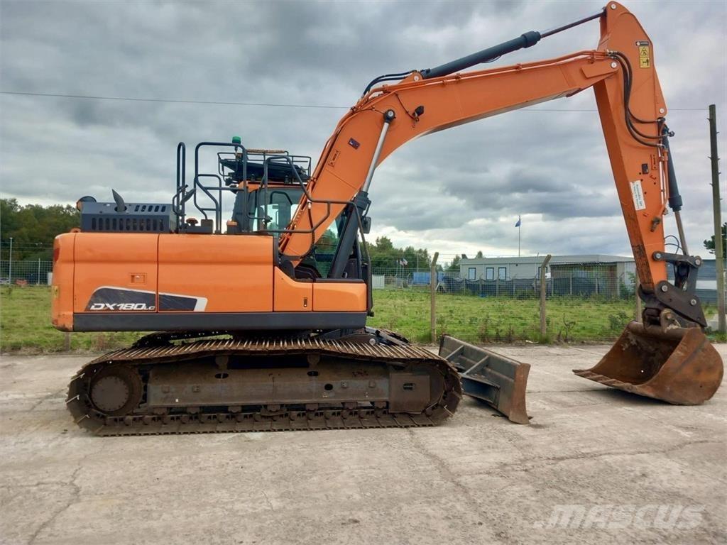 Develon DX180LC-5 Sonstige Landmaschinen