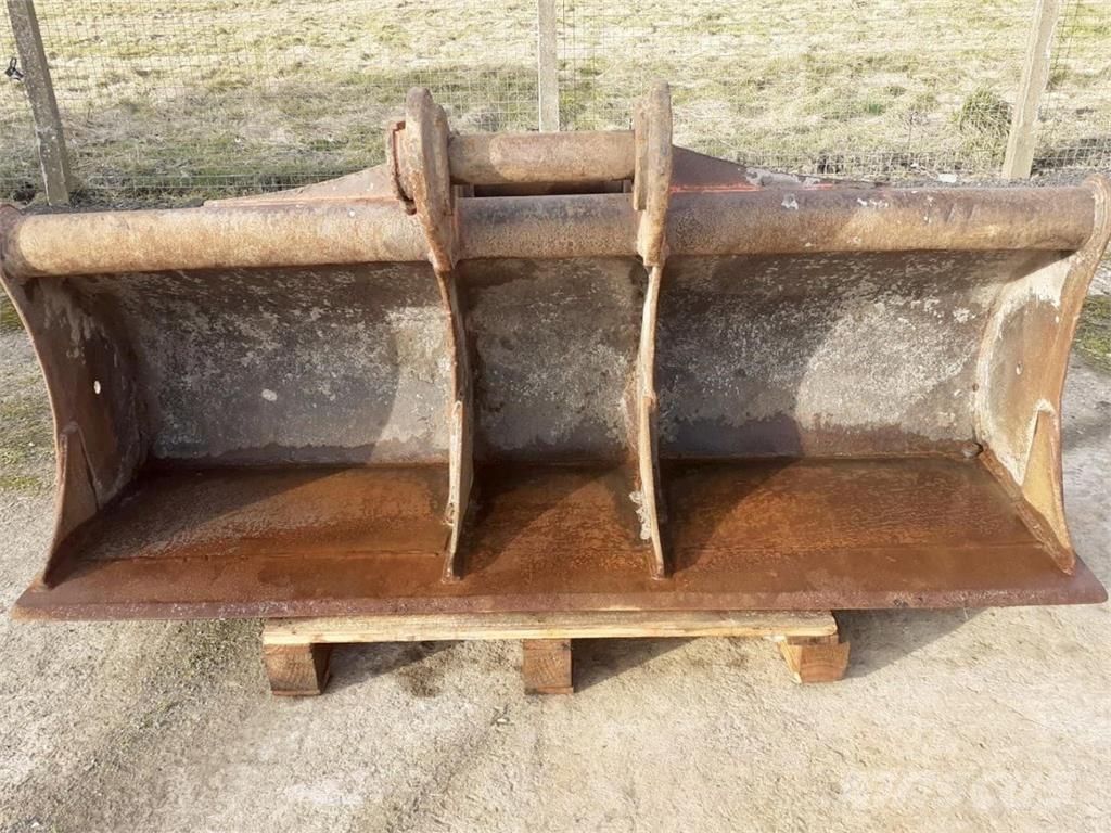  Misc. 14T DITCHER Sonstige Landmaschinen