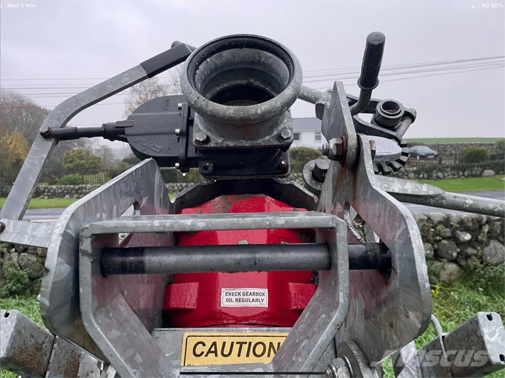 Redrock SUPER 8 Düngemittelverteiler