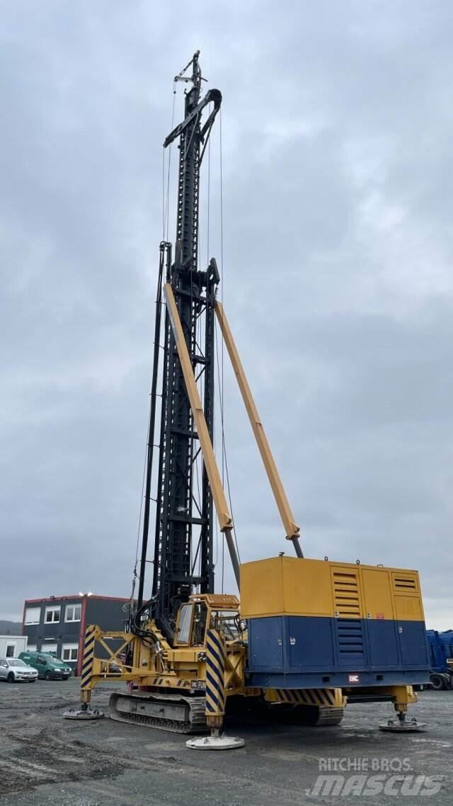 IHC Fundex F12SE Andere Fahrzeuge