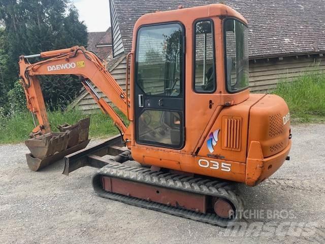Daewoo SL35 Midibagger  7t - 12t