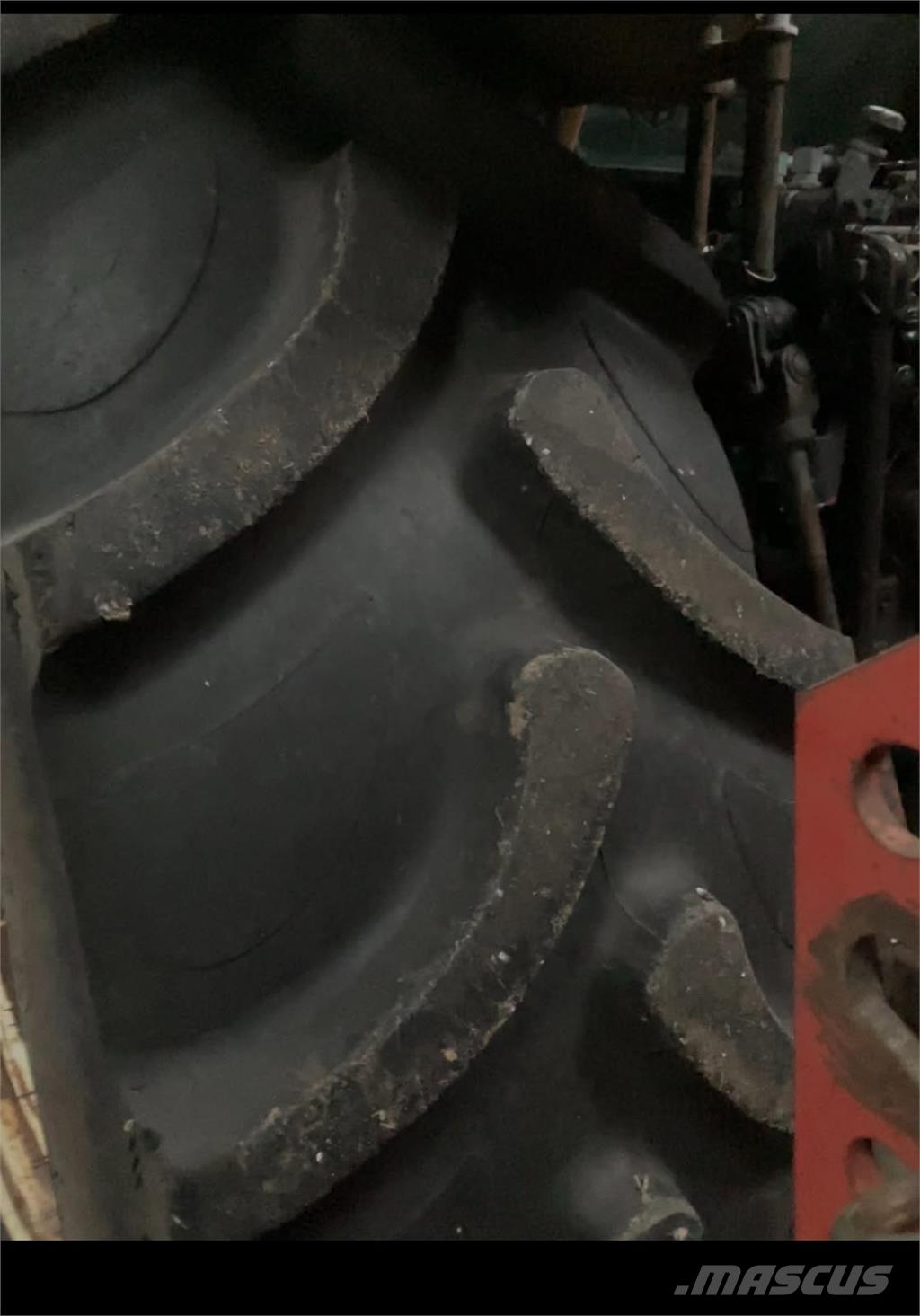 BKT 520/70R38 Reifen