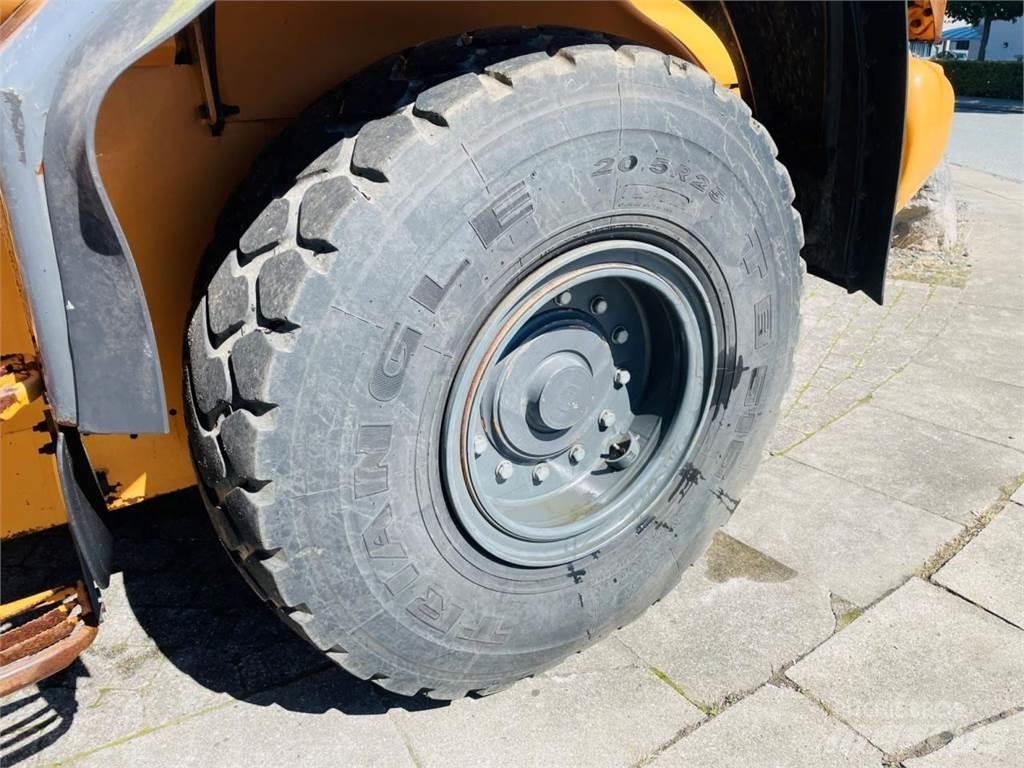 CASE 721F Radlader