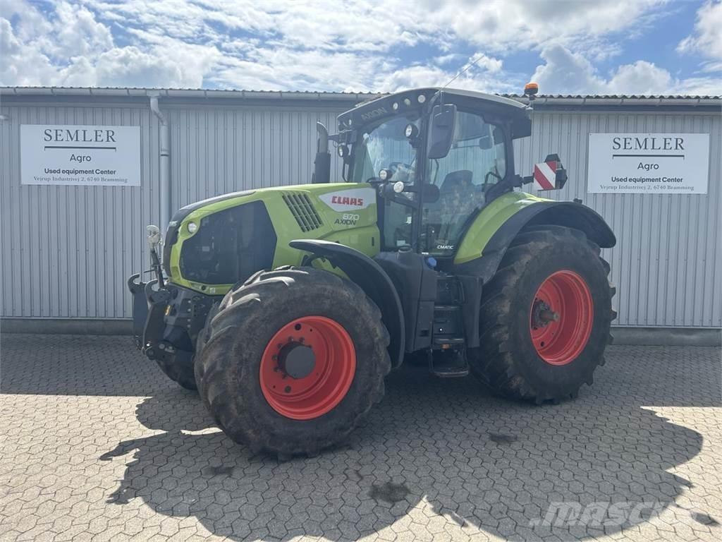 CLAAS AXION 870 Traktoren