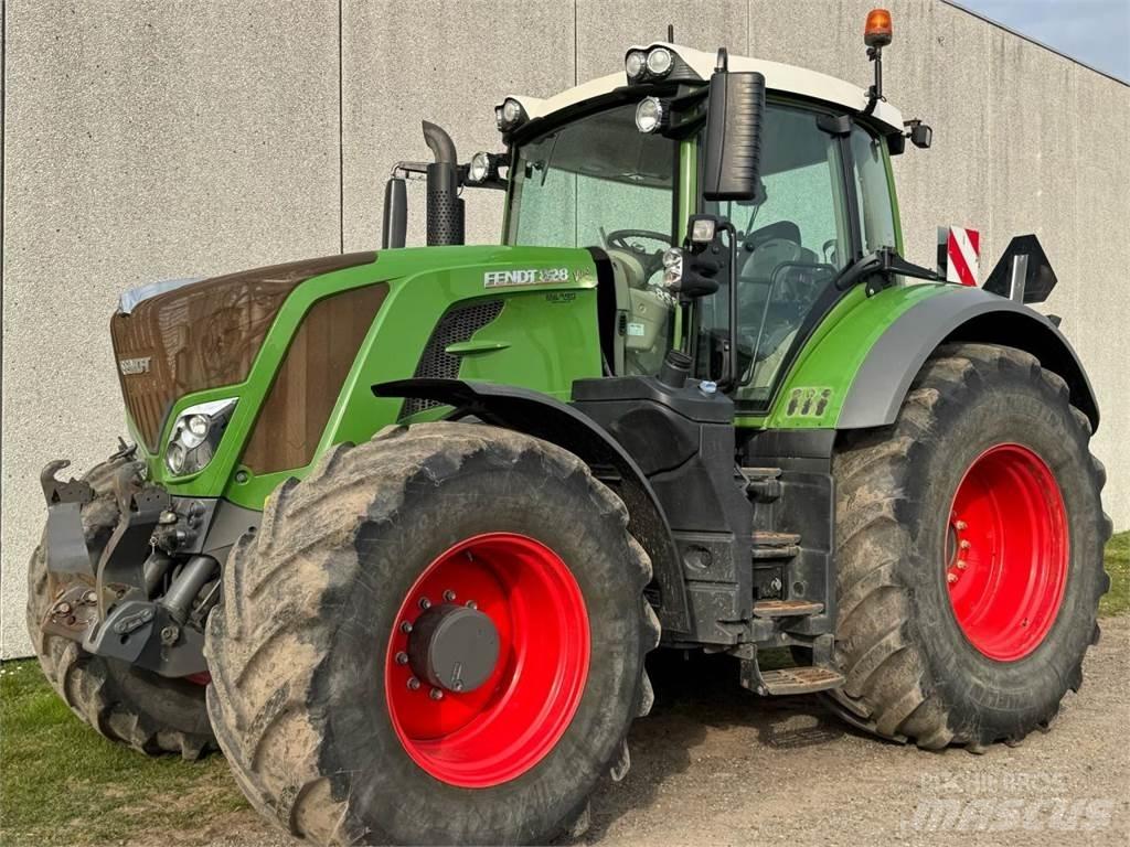 Fendt VARIO 828 Traktoren