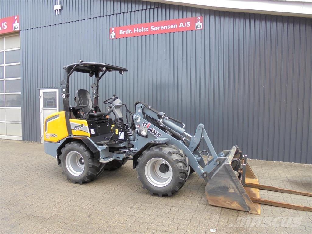 GiANT G2700XHDP Minilader