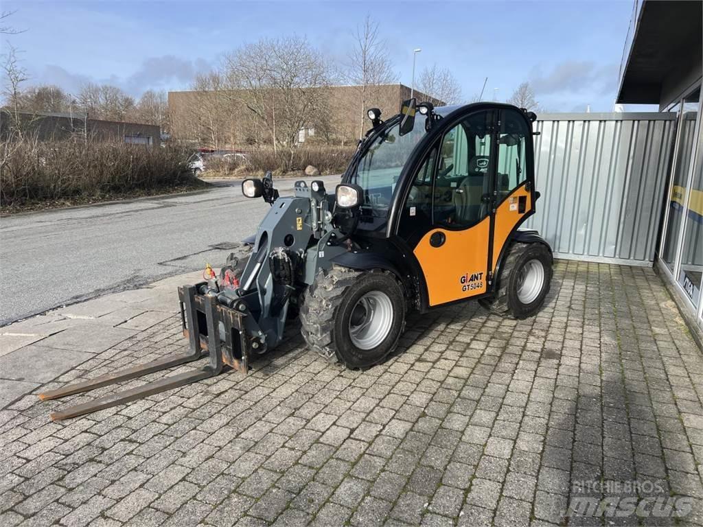 GiANT GT5048 Teleskoplader