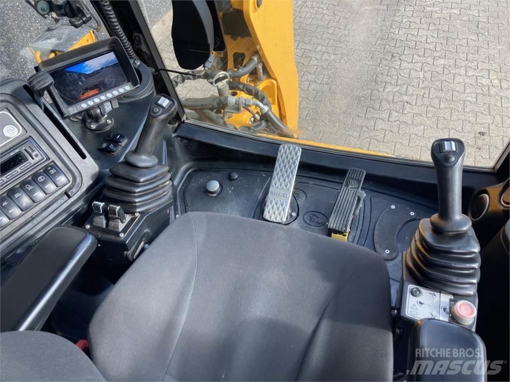 JCB 4CX Baggerlader