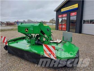John Deere 131 Schwader