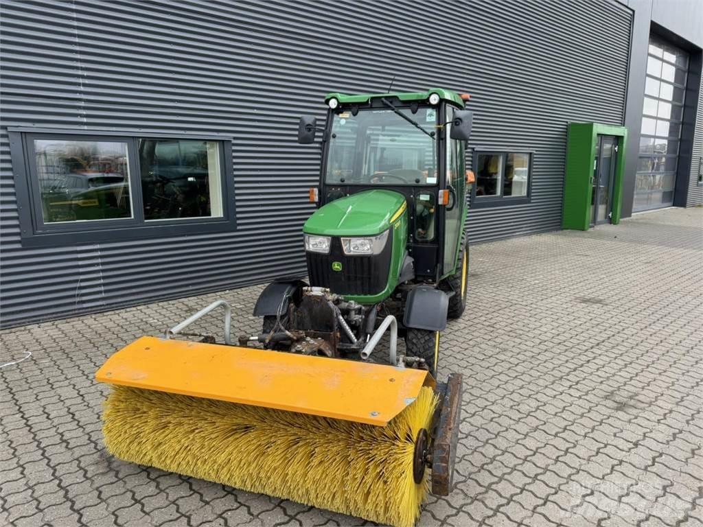 John Deere 2036R Kleintraktoren