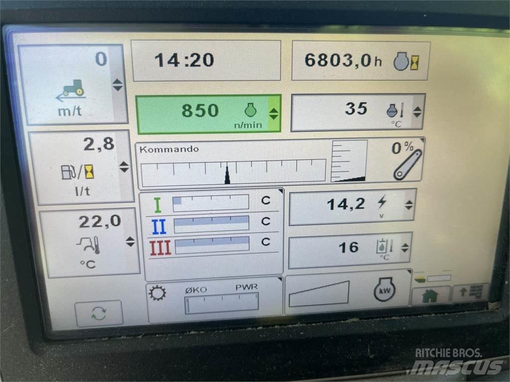 John Deere 6115 R Traktoren