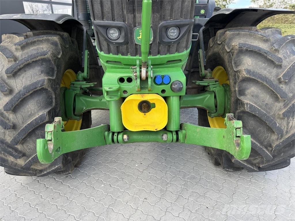 John Deere 6210 Traktoren