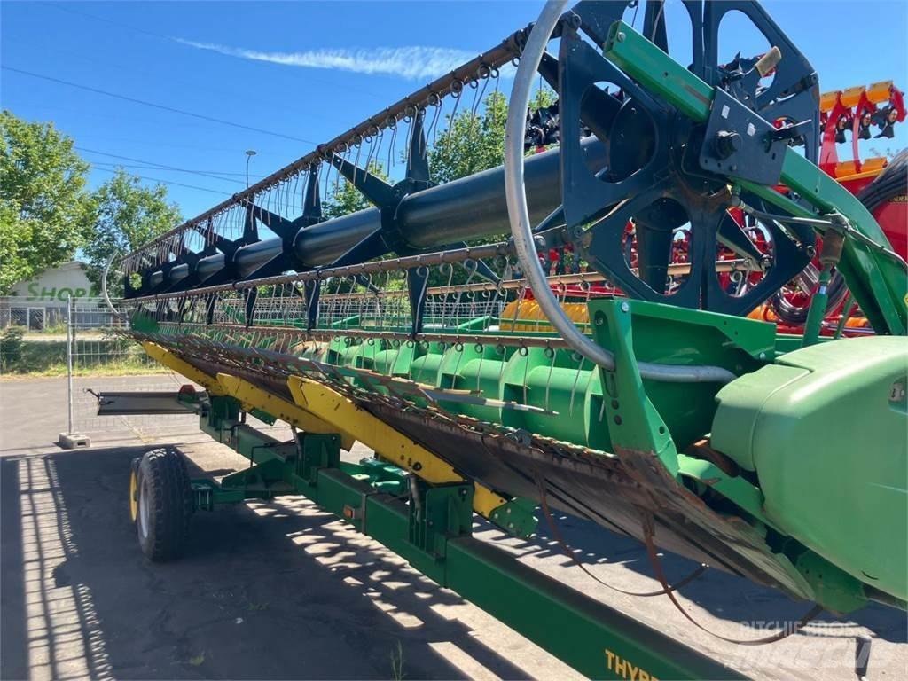 John Deere 630R Erntevorsätze