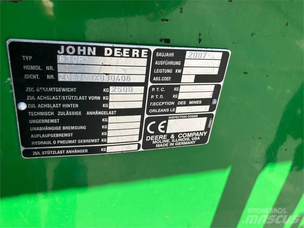 John Deere 630R Erntevorsätze