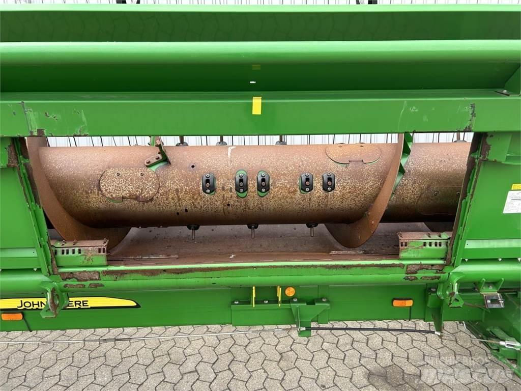 John Deere 635R Erntevorsätze