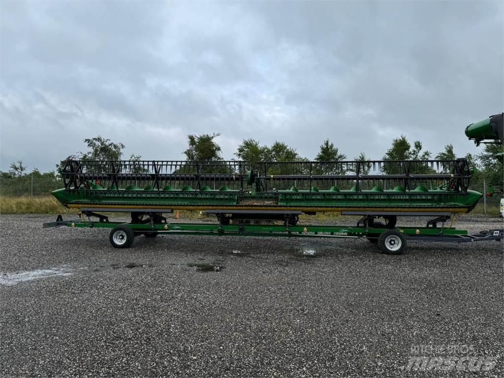 John Deere 740D Erntevorsätze
