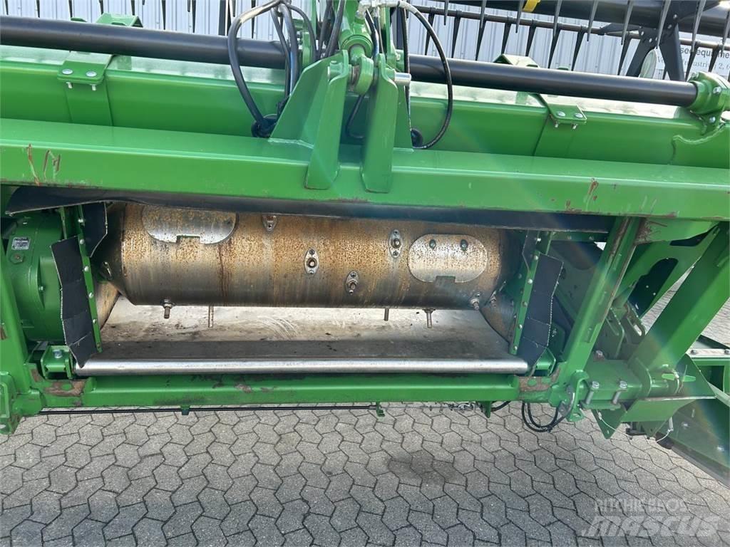 John Deere 740D Erntevorsätze