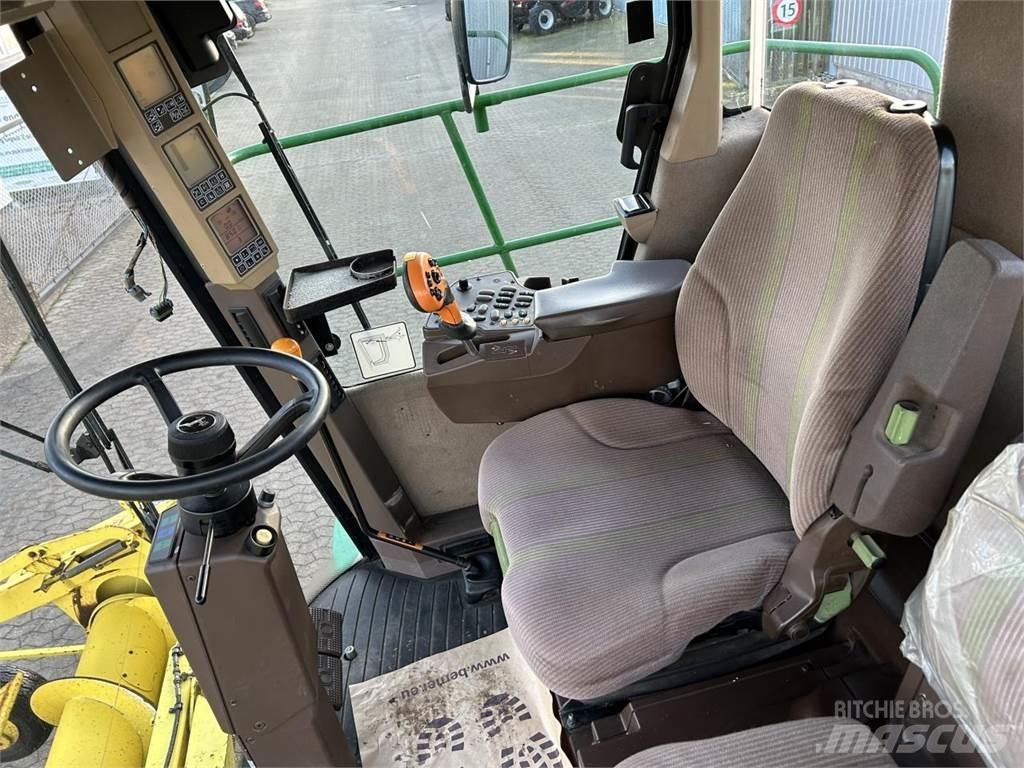 John Deere 7700 Feldhäcksler