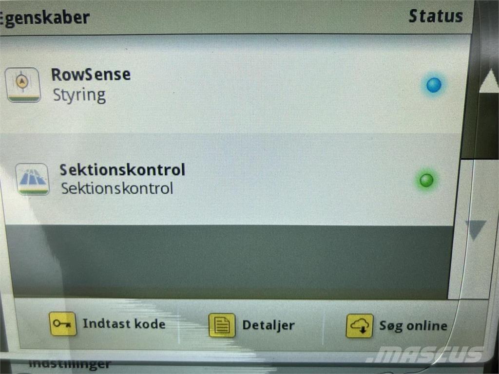 John Deere 8320R Traktoren