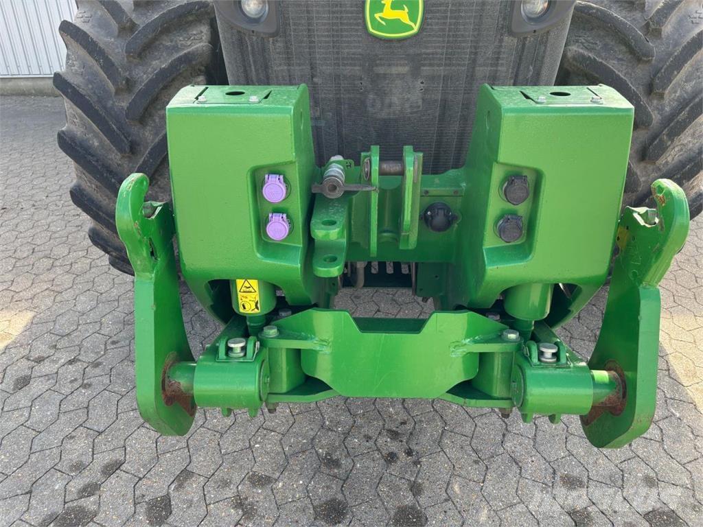 John Deere 8400R Traktoren