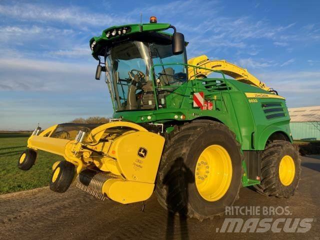John Deere 8600I Feldhäcksler