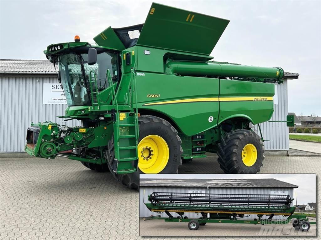 John Deere S685I Mähdrescher