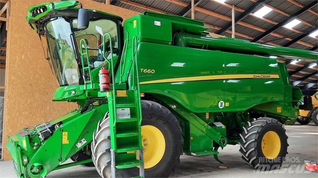 John Deere T660 Mähdrescher