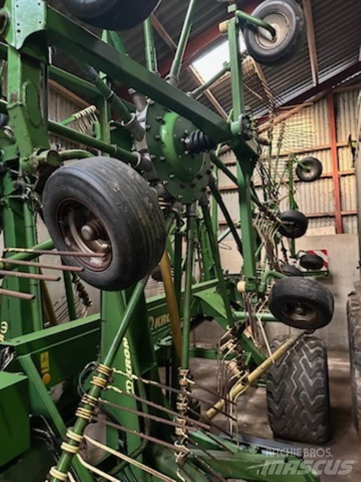 Krone SWADRO 1400 Kreiselheuer/-wender