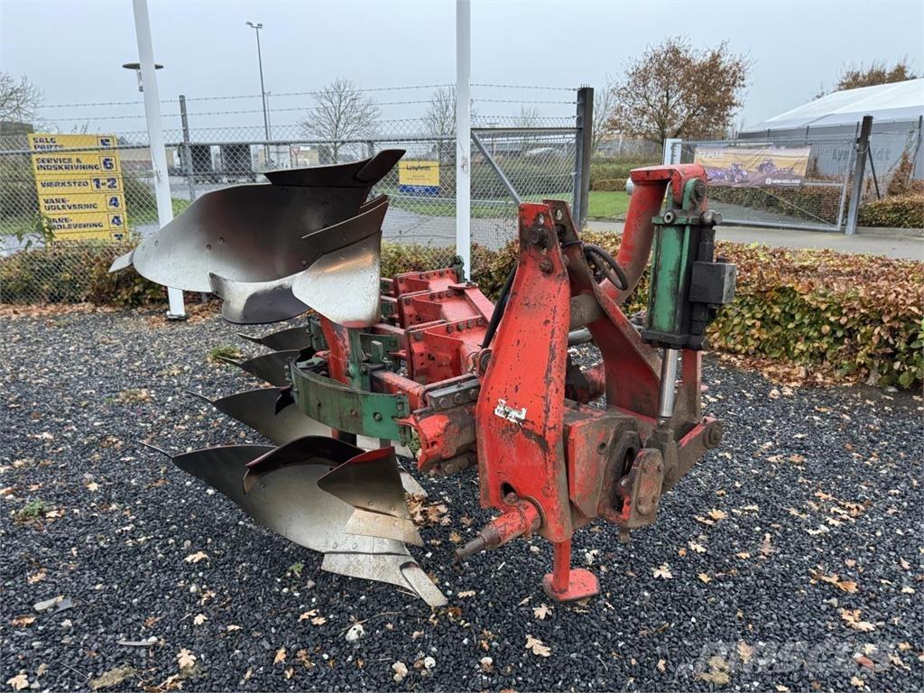 Kverneland 4X14E Wendepflüge