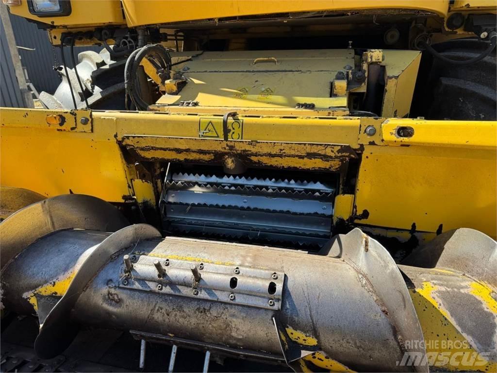 New Holland FX38 Feldhäcksler