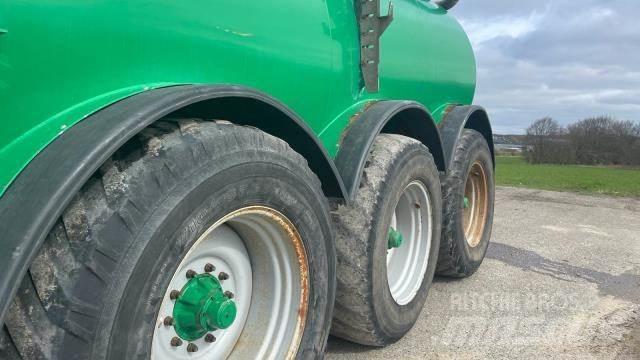 Samson PG 25 Gülletankwagen
