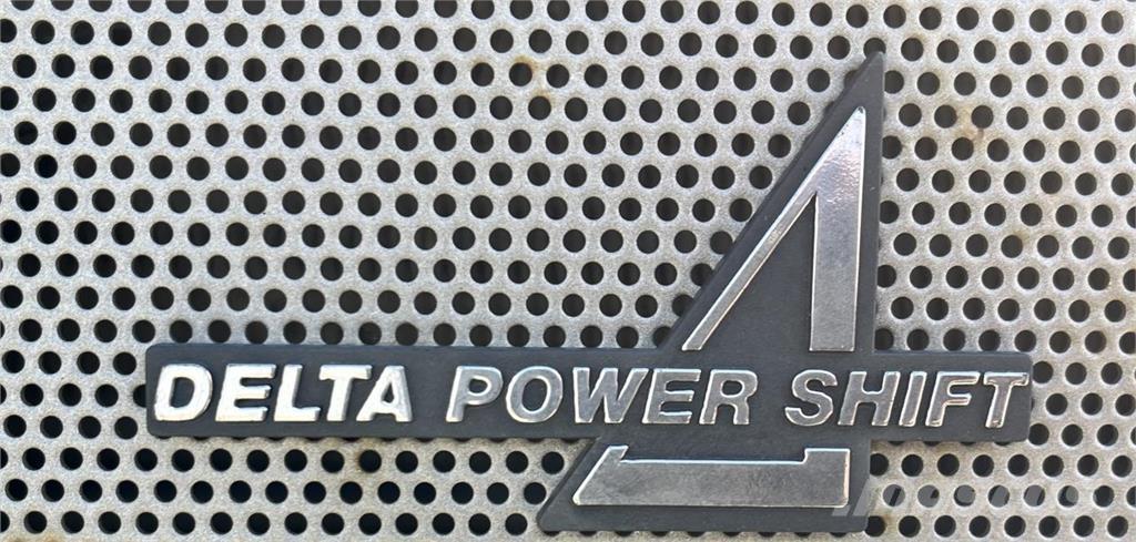 Valtra 8550 Traktoren