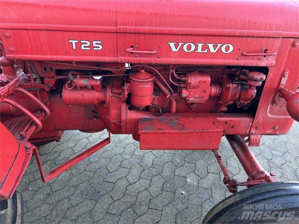 Volvo BM T25 Traktoren