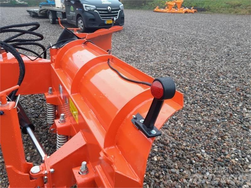  - - -  BOXER AGRI Schneeschilde und -pflüge