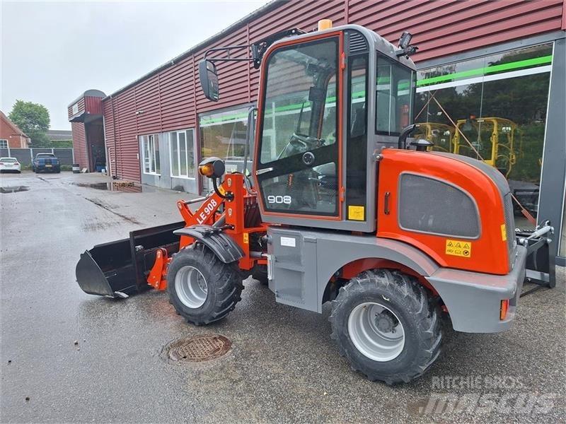  - - -  LE908 Minilader